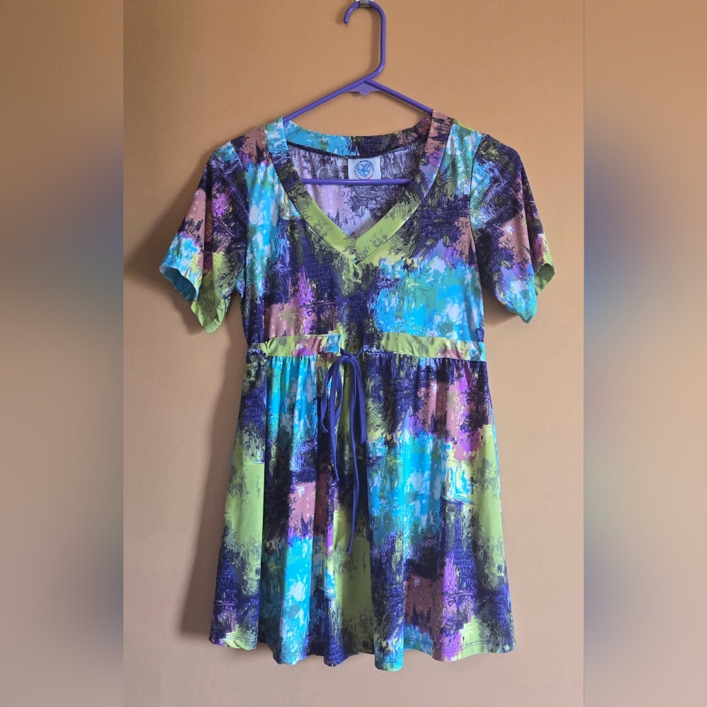 Planet Motherhood Colorful Tie Dye Top